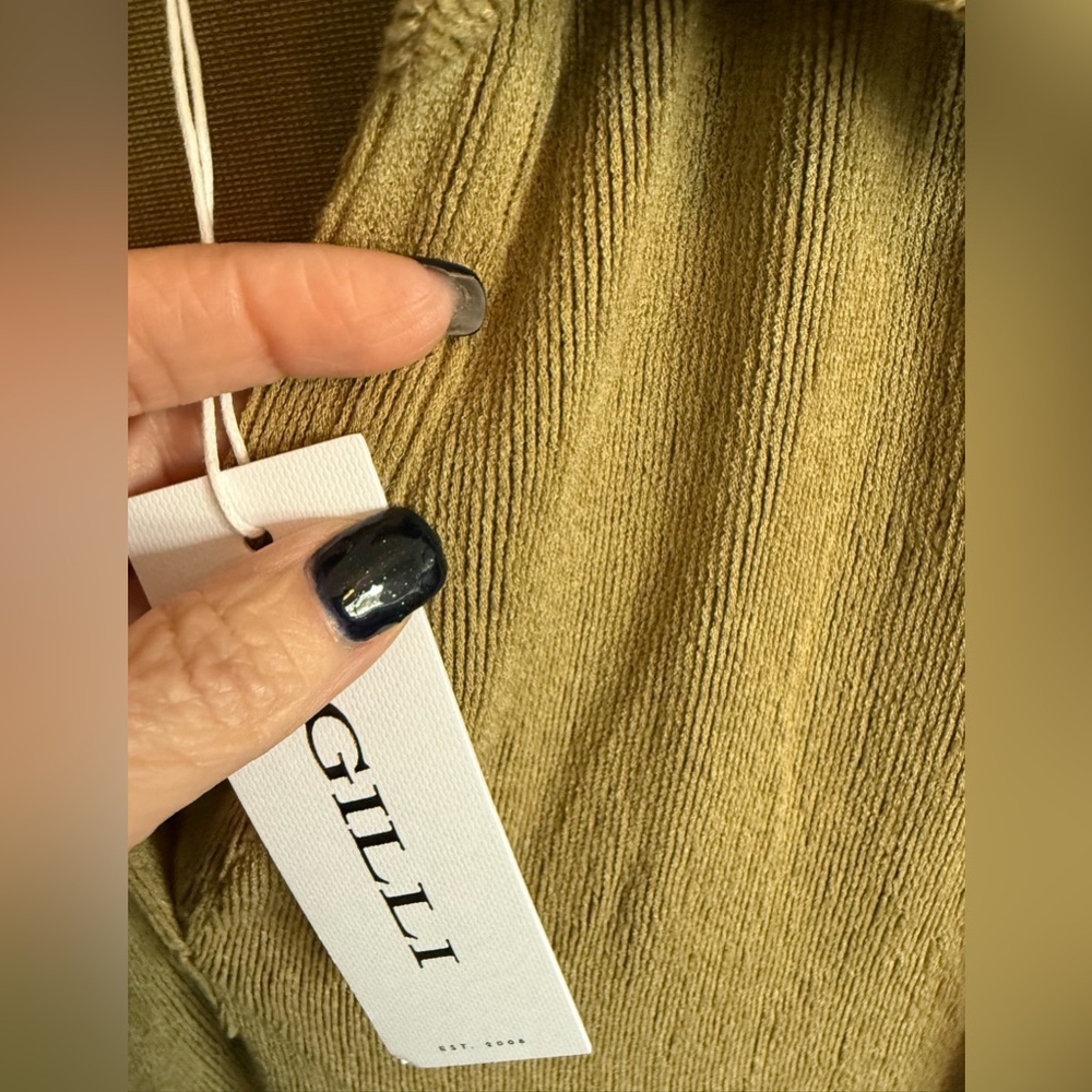 Oversized Gilli Collared L/S Textured Sample Top - Picture 3 of 8
